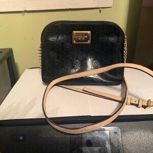 Micheal Kors black patent leather crossbody